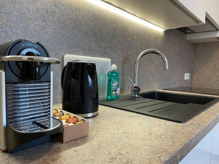 Charming Apartment Near City Center 비엔나 외부 사진